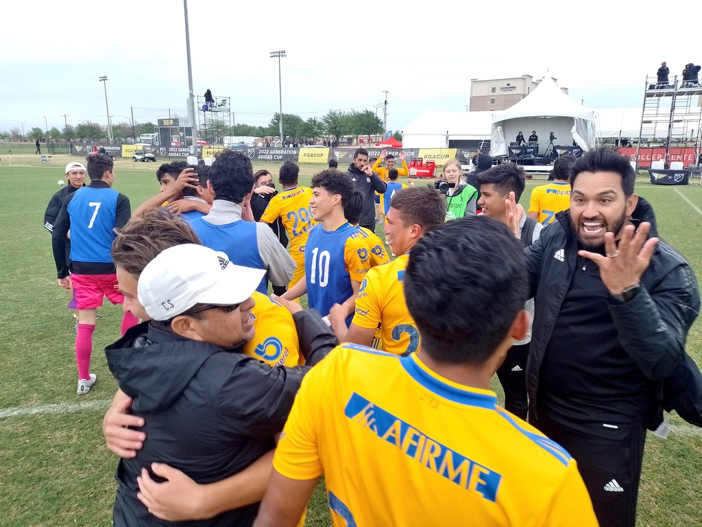 ClubTigresFB's tweet photo. #U17 ¡Con garra! Dale @TigresOficial, representa a México 🇲🇽 en la Gran Final de Copa Adidas Sub 17, derrotaron 4-2 a @RiverPlate 🇦🇷 https://t.co/hshWM417qd
