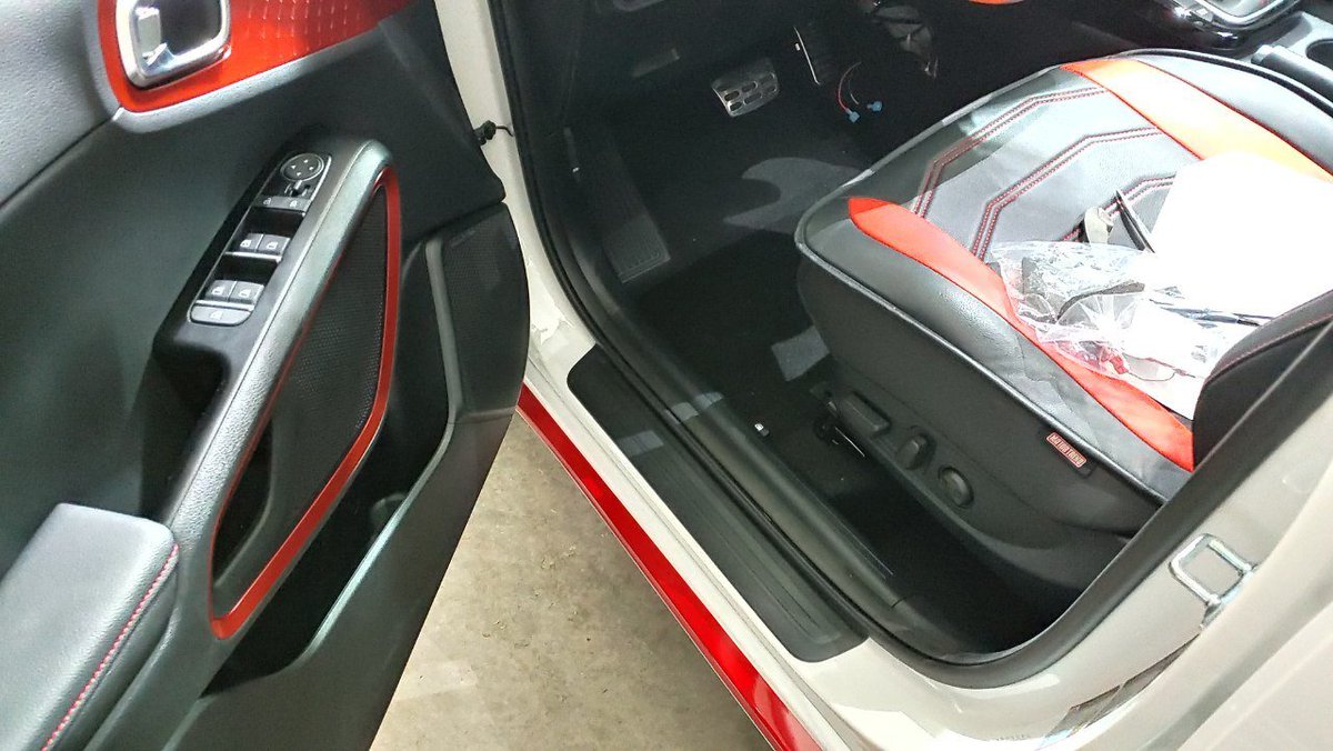 SeiRruf's tweet photo. Before->Installation->After->Closeup After.
Installation was a success! This was surprisingly way more difficult to do than I would have originally imagined, but the results look nice! Honestly thought the LED color was White, though. Bummer #WildeRide https://t.co/OOEaAFqWQP
