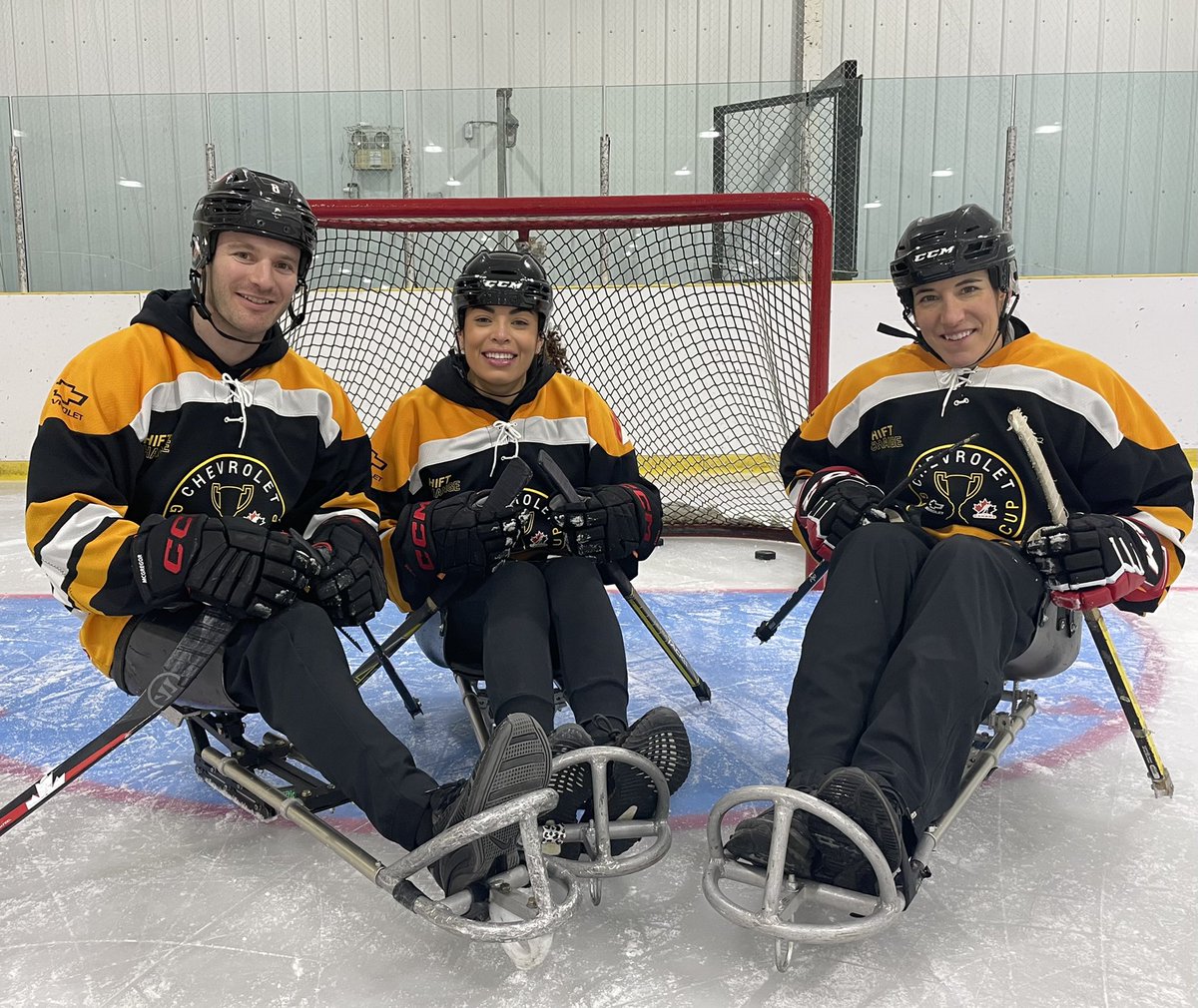 tylermcgregor08's tweet photo. Congratulations to the @Lloydminsterfe, 2022 @ChevroletCanada #GoodDeedsCup Champions and winners of $100,000 for Inclusion Lloydminster to help make the new arena in their community fully accessible and inclusive! #ShiftChange https://t.co/5uOLvl21al