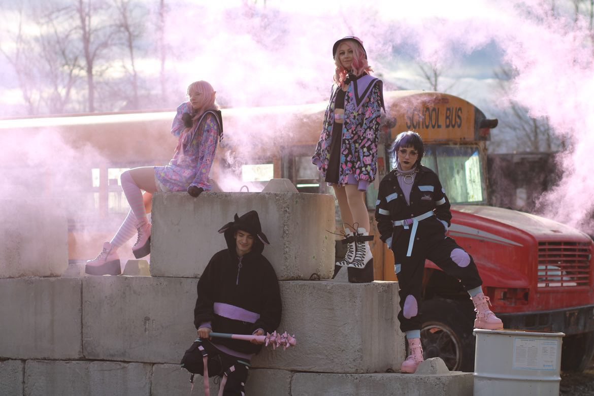 melleium's tweet photo. So many new things coming 👀
What do you want to see more of in fashion?
-
-
-
-
#fashion #Clothing #techwear #pasteltech #aesthetic #kawaii https://t.co/C97kosybt8