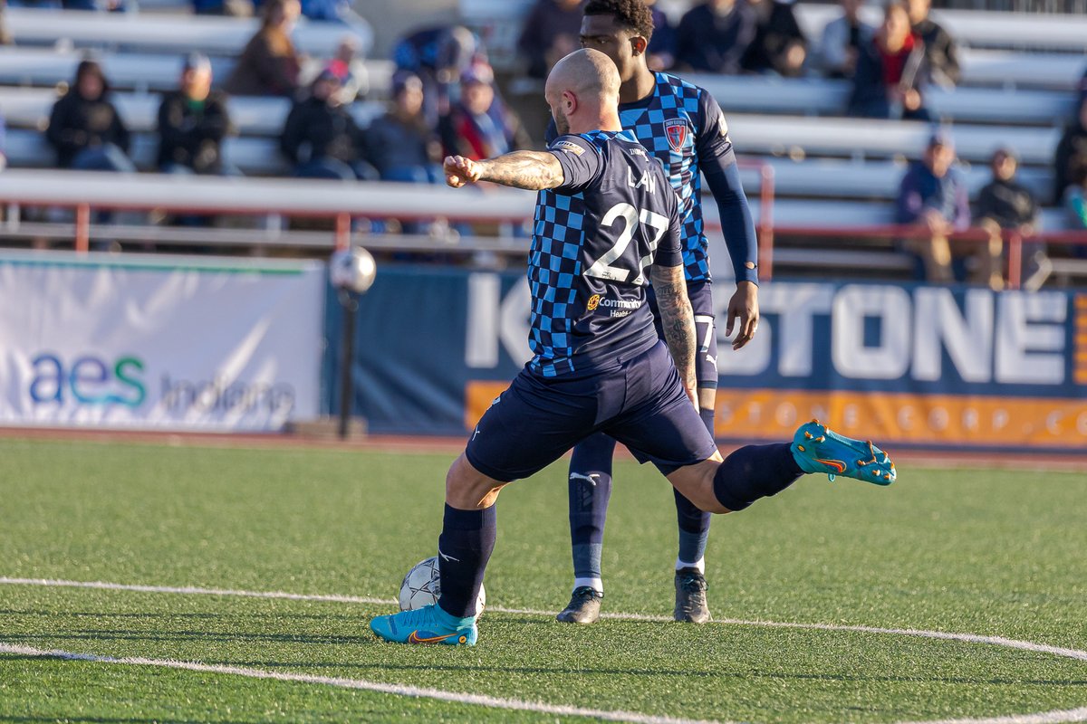 IndyEleven's tweet photo. And the 2nd half of #INDvATL is underway at #TheMike.
๐ธ @Bohvyn @schlotz1
๐ตIND 1:0 ATLโช๏ธ https://t.co/fWePM3mQJO
