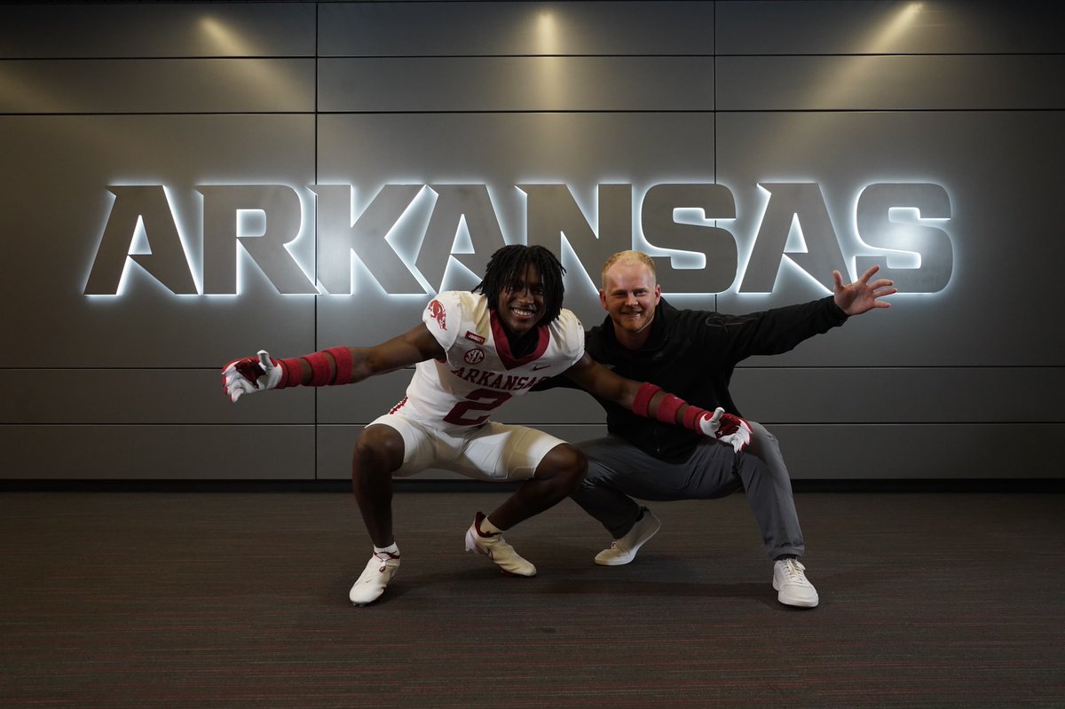 iamdylansmith's tweet photo. Had a great time visiting Arkansas today! Thank you for the hospitality, can't wait to come back out! #WPS @Dbowman85 @masonhutchins_ @Coach_NMathews https://t.co/aqRYBgb3R5