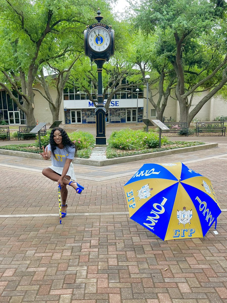 cherrell14's tweet photo. Let Me finally ReIntRHOduce myself You May know me as Malaiya Jedkins But in Sigma Land ๐ฉ My Sisters My SoRHOrs will Forever know me as RHOvacious๐๐ THAT ACEE IS FINALLY FREEE๐ฉSo1o spring22 ๐๐ #RHOyalty https://t.co/pNhZPbe891