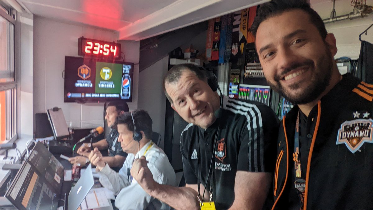 saeidhalvaeian's tweet photo. Event #67 of 2022 ⚽

Tonight I ran Crossfire for the in-stadium show at @HoustonDynamo 🆚 @TimbersFC. Early kickoff!

Brockstar producer, @OrangeStudios12.
Audio, @NuneeOakes. https://t.co/YNEmlGIefQ
