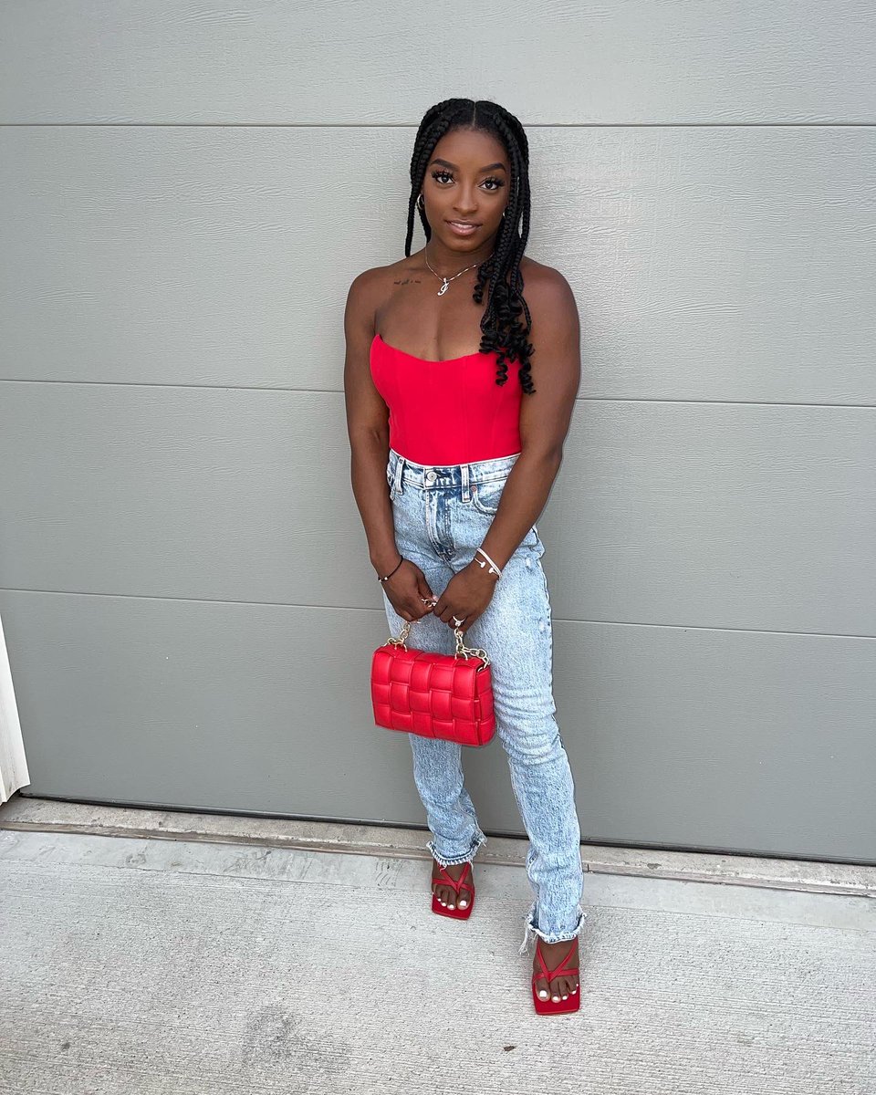 Simone_Biles's tweet photo. date night ❤️‍🔥 https://t.co/BlIq0BivHW