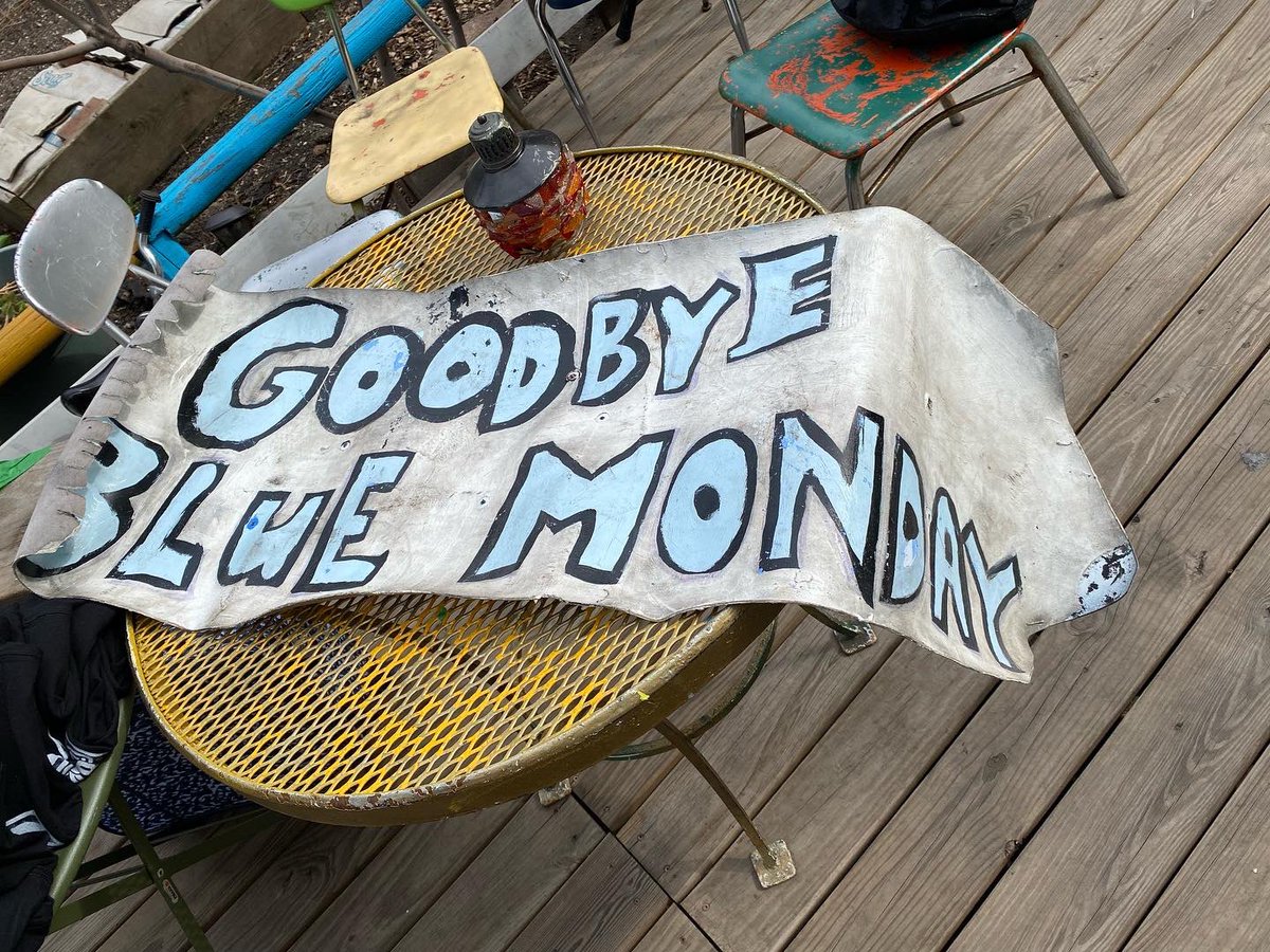 Susan Hwang (@soozeehwang) on Twitter photo Remembering how my life was changed. ❤️ #thankyousteve
#goodbyebluemonday <a href="/gbybluemonday/">goodbye blue monday</a> Remembering how my life was changed. ❤️ #thankyousteve
#goodbyebluemonday <a href="/gbybluemonday/">goodbye blue monday</a>