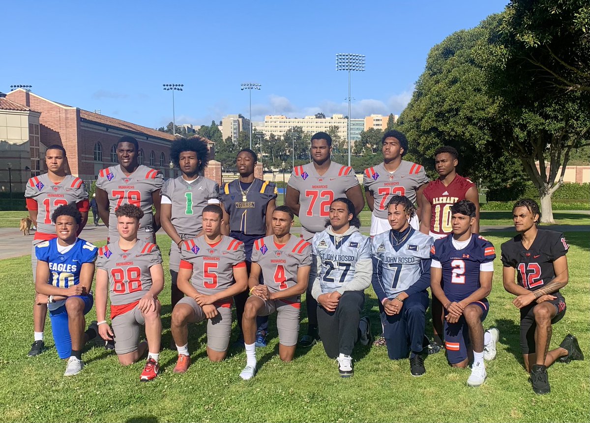 peypey_wood's tweet photo. Thank you Mr. Lemming for the unique and awesome opportunity to attend today’s photo shoot. I’m humbled and grateful to be selected as one of the top players in the state of California and to be a 1st Team All American. #LemmingReport #IJNIP https://t.co/Mltm5m4LMi