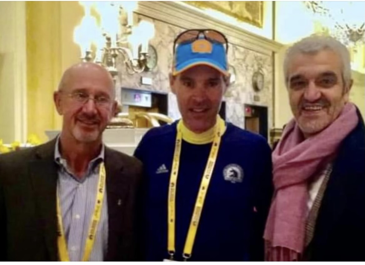 RunBlogRun's tweet photo. What a picture! Greg Meyer, 1983 Boston champ, Jeff Benjamin, senior editor, East Coast, #runningnetwork, Gelindo Bordin, 1988 Olympic champ, 1990 Boston champ, photo from 2014, @jeffbenjaminrun, #gelindobordin, #gregmeyer, @bostonmarathon https://t.co/nqLyMoUzvV
