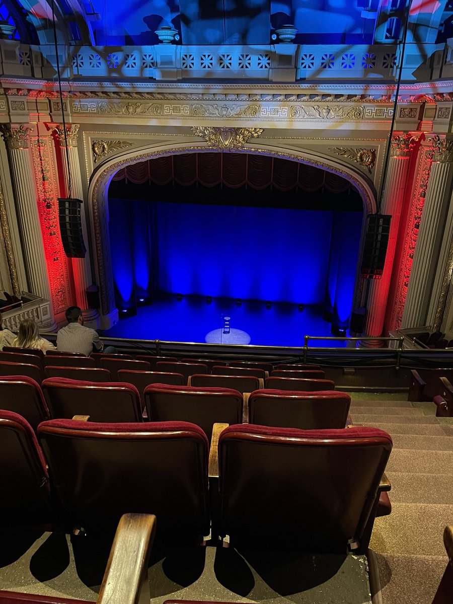 Lumi_Pie's tweet photo. The majestic theatre in Dallas. So excited #Dallas https://t.co/sOeEeWBqCW