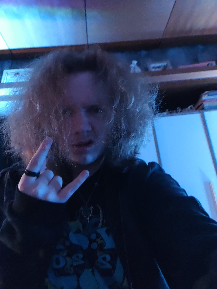 AlienXxXxX👽 tweet media