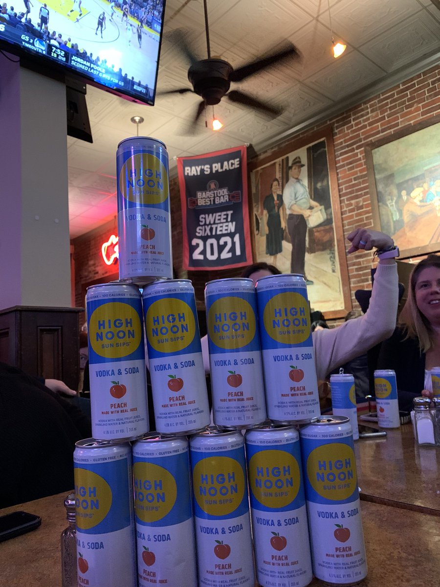 Tumey33's tweet photo. We are…Kent State! Enjoying those high nooners!! @stoolpresidente @barstoolsports #goldenflashes #goflashes #raysplace https://t.co/ROWhiyv2dm