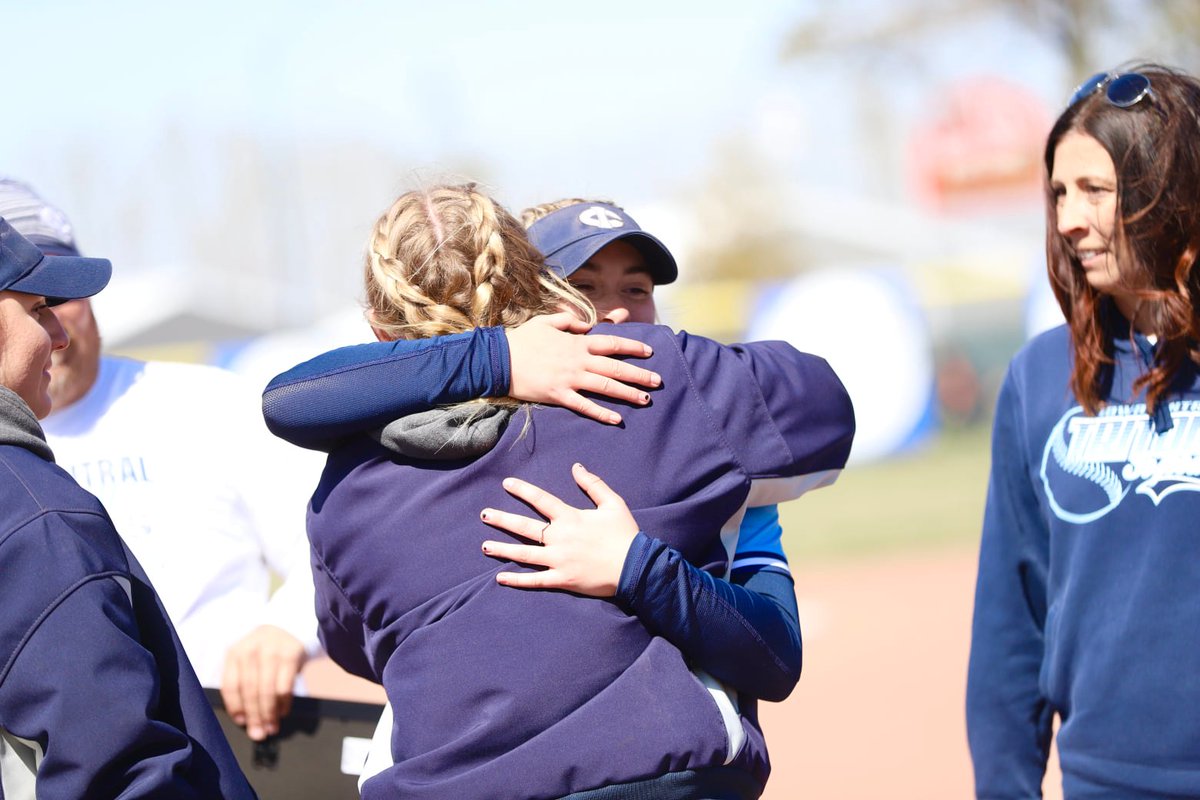 A conference battle (5-16, 7-17) with #3 DMACC on Sophomore Day for <a href="/ICCCSoftball/">Iowa Central Tritons Softball</a> today at Harlan Rogers! Sydney, Carlie, Mikhaela, Loghen, Mady, Mackenzie - thanks for wearing the #TritonBlue! Images at facebook.com/iowacentral #TritonNation #TheTritonWay #AlwaysATriton