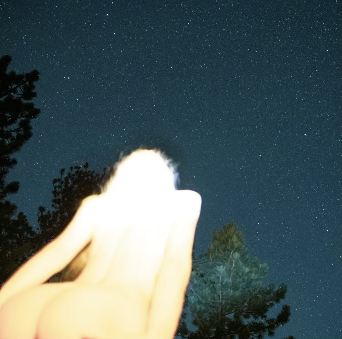 1 pic. Me under the stars https://t.co/KLN30gUkIV