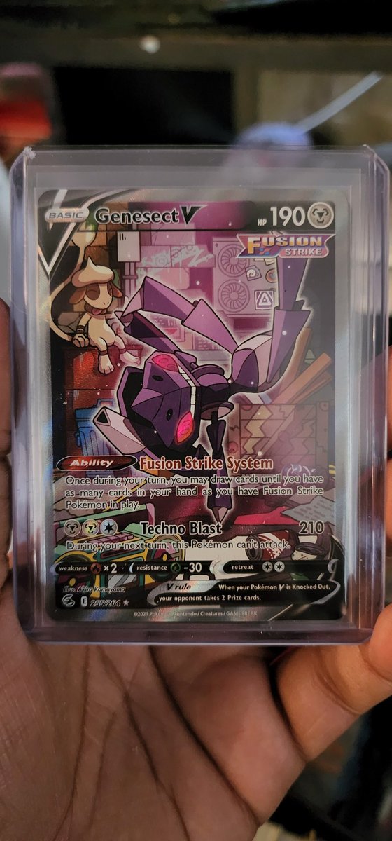 LORDxGENGAR's tweet photo. Walmart i live by almost always stacked.. they had the new Lucario V Star boxes. Got one &amp; only pulled the Alt art Genesect V. One pull but it was an awesome pull!! 🔥🔥🔥💯
#Pokemon #pokemonCards #LucarioVStar #GenesectV #AltArtGenesect #PokemonTCG #PTCG https://t.co/V37hLiYiY3