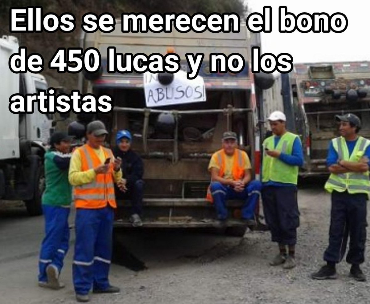 #BoricVerdugoClaseMedia
No los artistas q se vendieron x 450 lucas.
Aline
<a href="/alinekuppenheim/">Aline K</a>