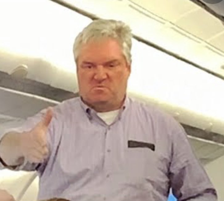 MaxFoss's tweet photo. Me to the man who invented putting a pickle in a beer https://t.co/7JLdPraxYC