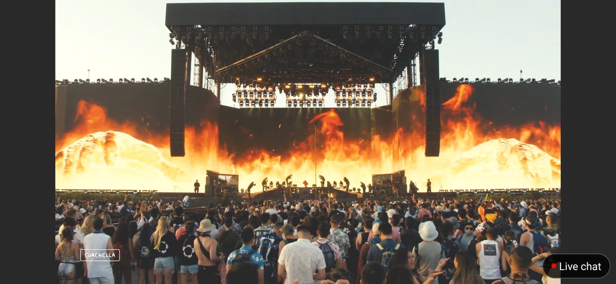 honeylemonbbvc's tweet photo. ขนลุกมากกกกก มิลลิโว้ยยยย 
#MILLILiveatCoachella https://t.co/wI4pfCYC8k
