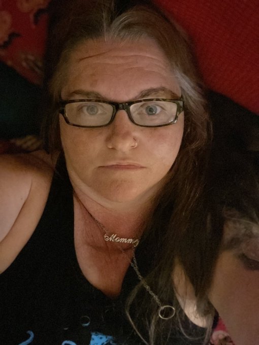 Me: It feels good to take break from the male gaze. I&rsquo;m tired of trying to be sexy all the time.  My