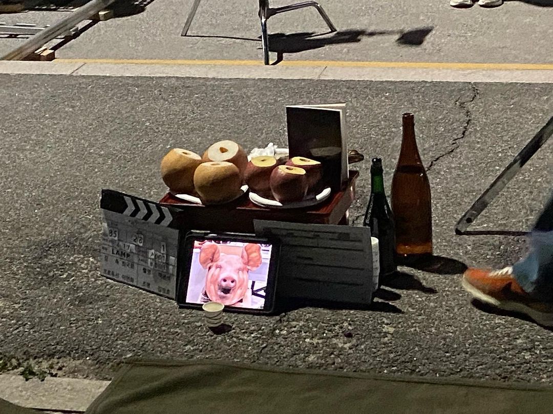 2022.04.17 

영화 <별빛이 내린다> 크랭크인🎬

#옹성우 #별빛이내린다 #LAMP