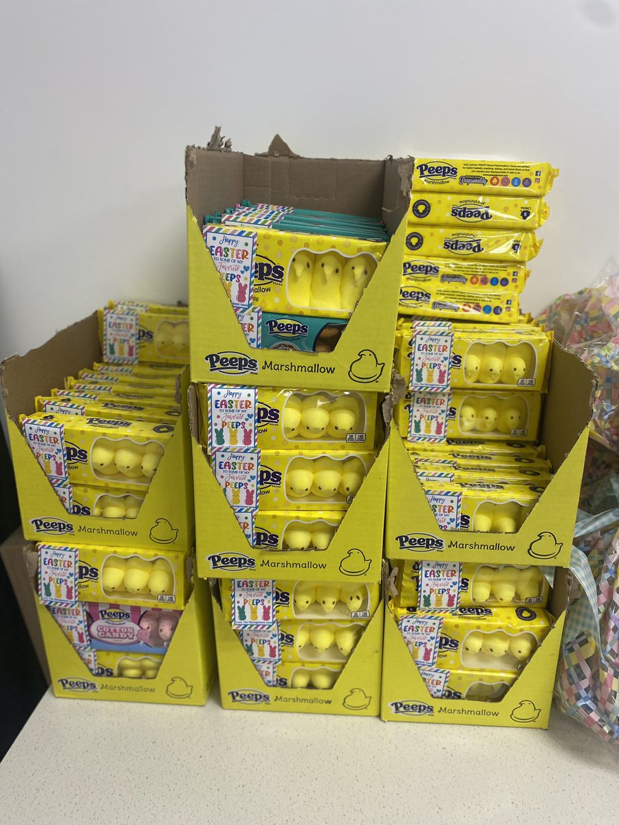 thd8463's tweet photo. Super excited for our Easter egg hunt 6037 https://t.co/cRBmYlQpUk