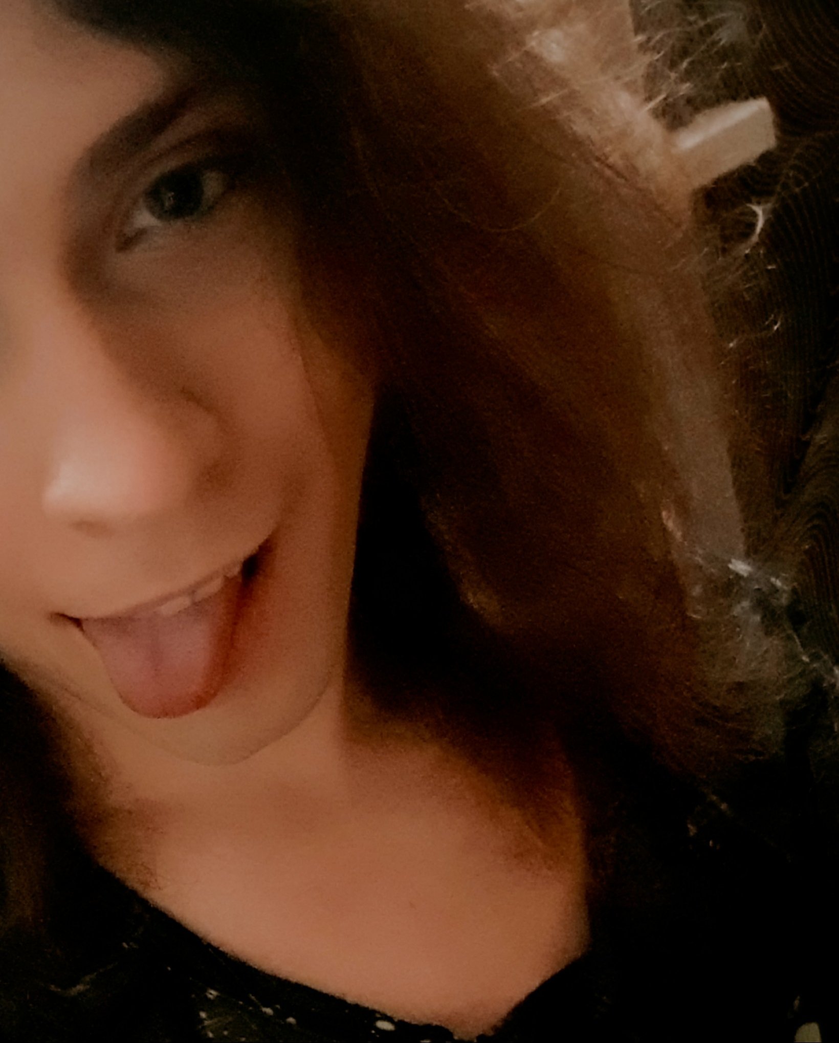 3 pic. I want to meet a man for a relationship? all info in comments?
#tgirl #shemale #butt #cuteboy