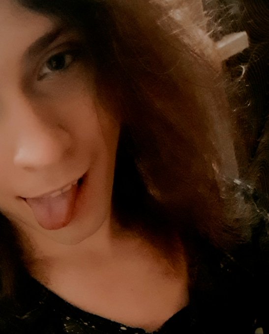 3 pic. I want to meet a man for a relationship? all info in comments?
#tgirl #shemale #butt #cuteboy