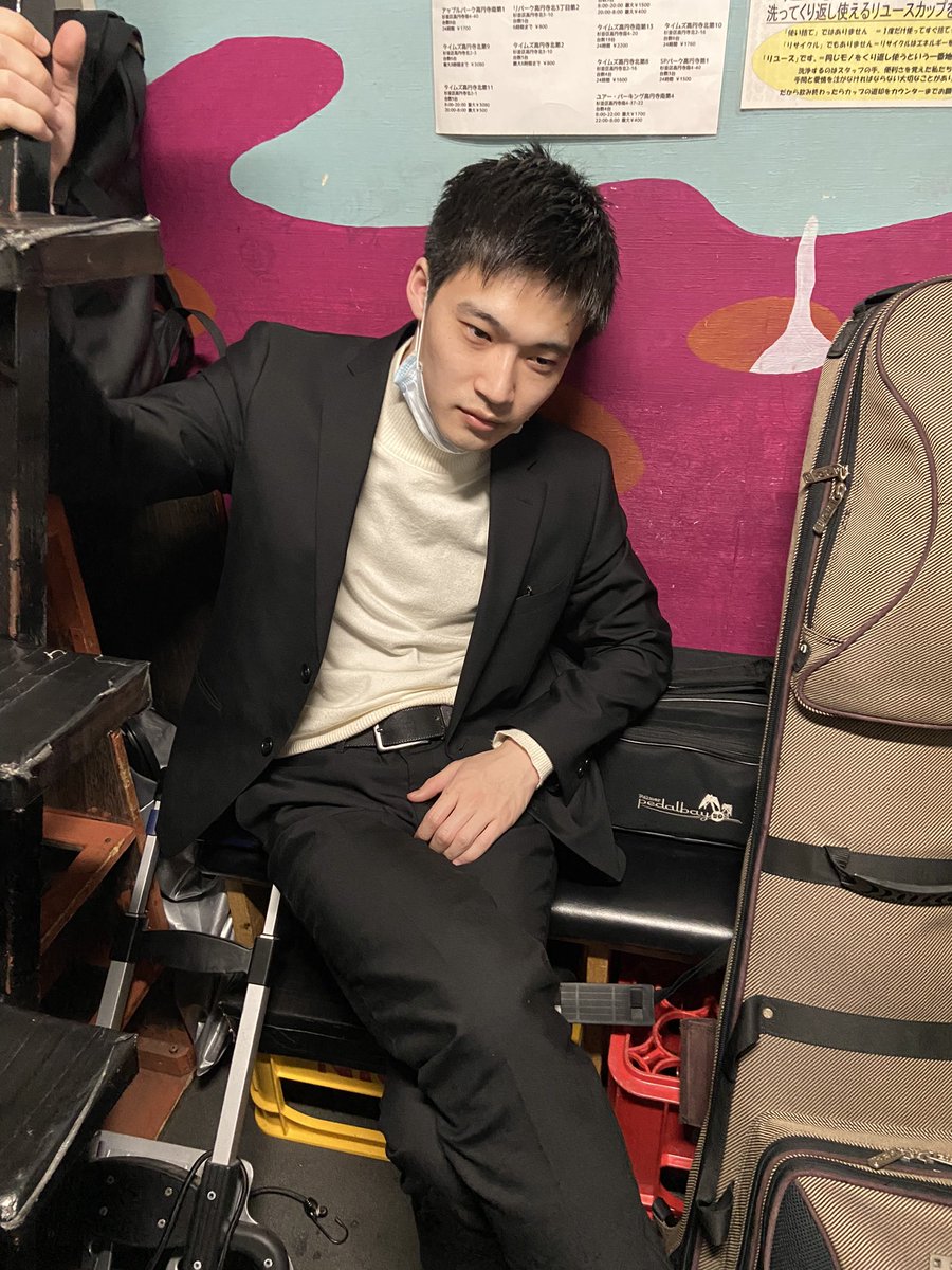 Tonicwater15's tweet photo. 昨日はご来場ありがとうございました！
ライブ終わりのブルーな柴田くんお届けします。 https://t.co/XoZLlKBP5d