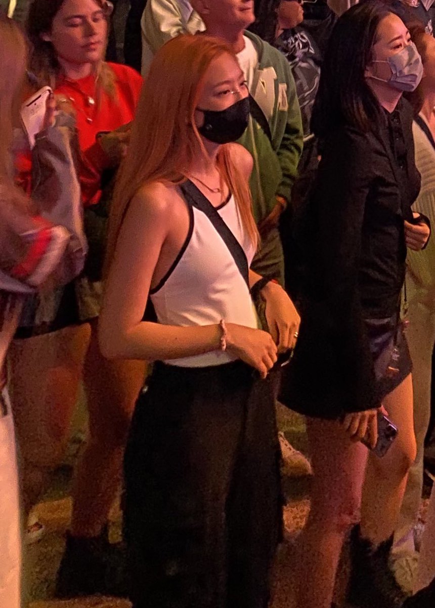 jennie pics tweet media