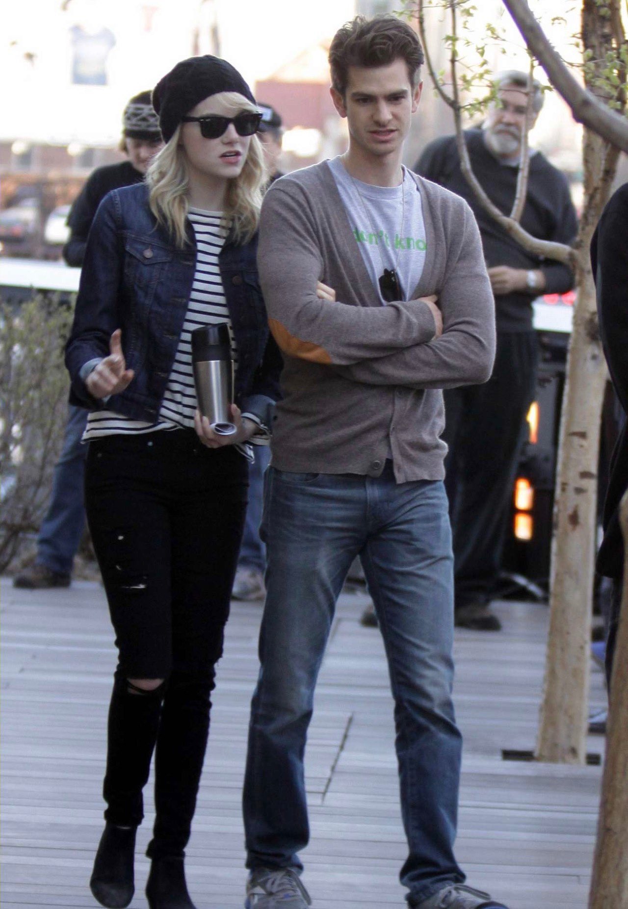 emma stone throwbacks on Twitter "April 17, 2013 Emma out and about