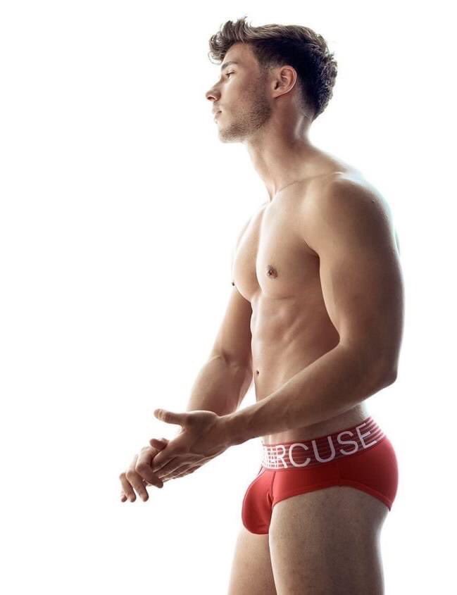 Marcuse on Twitter: "Easter S A L E - this Weekend Only ⚜ The incredible Sergio