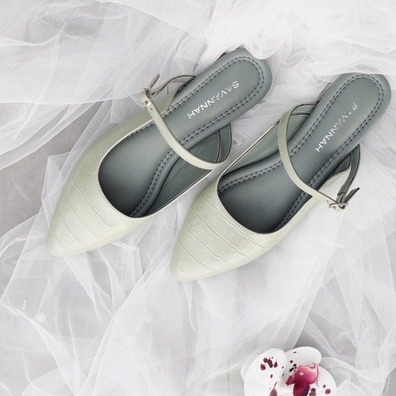 shopeemf's tweet photo. Temukan SAVANNAH - Nessa Mules Wanita seharga Rp229.900. Dapatkan sekarang juga di Shopee

https://t.co/Q126u95uK4 https://t.co/8vnmAIxCSy