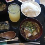 ツイートに含まれる画像