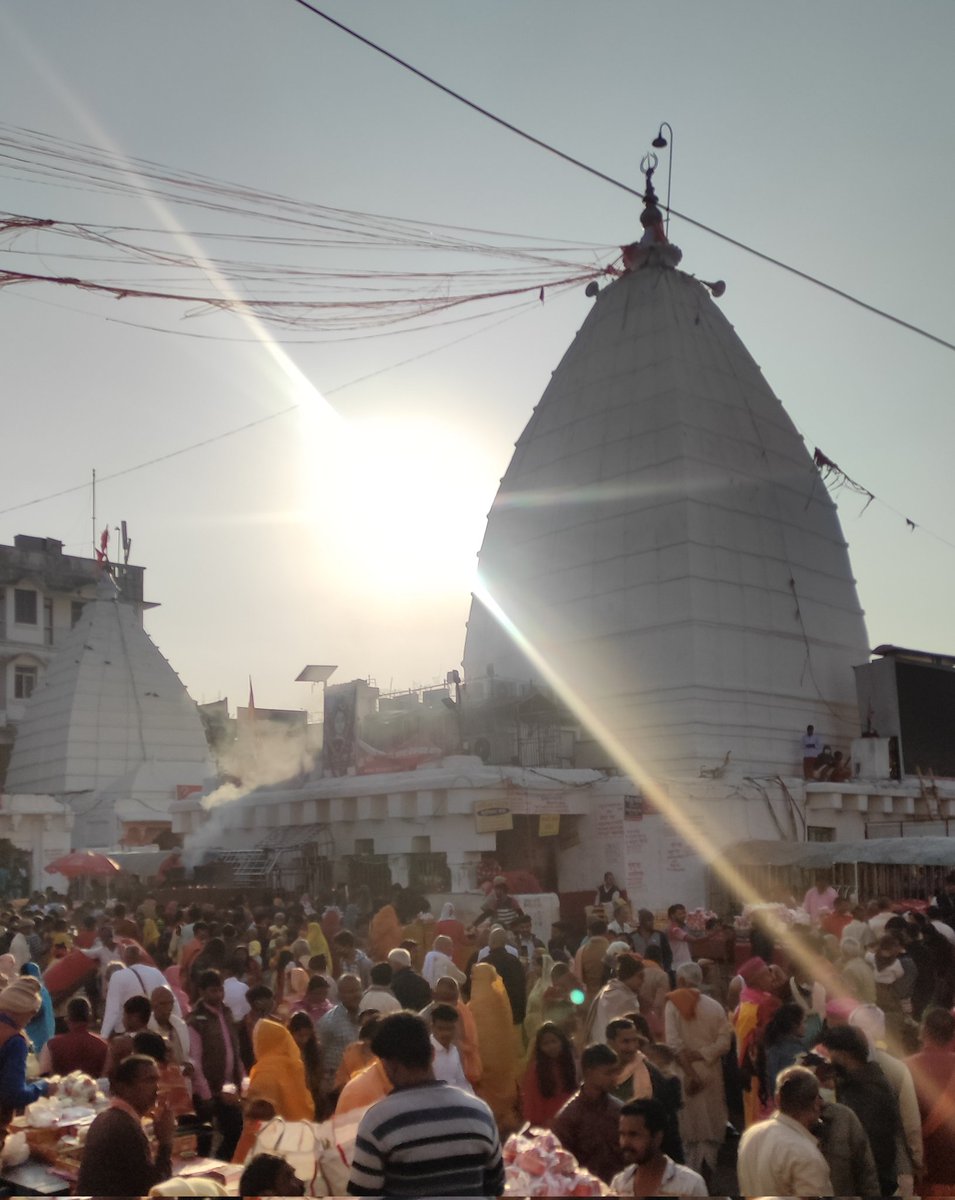 _Mishraa's tweet photo. हर हर महादेव 🙏🚩🚩 https://t.co/hcXnQGYrer