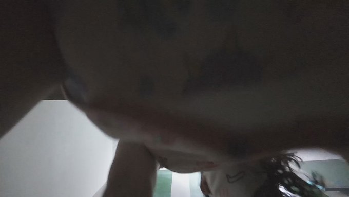 1 pic. I decided to make a video POV in diapers, I thougth it would be fun xp 
Link: https://t.co/8QunrdEjzJ