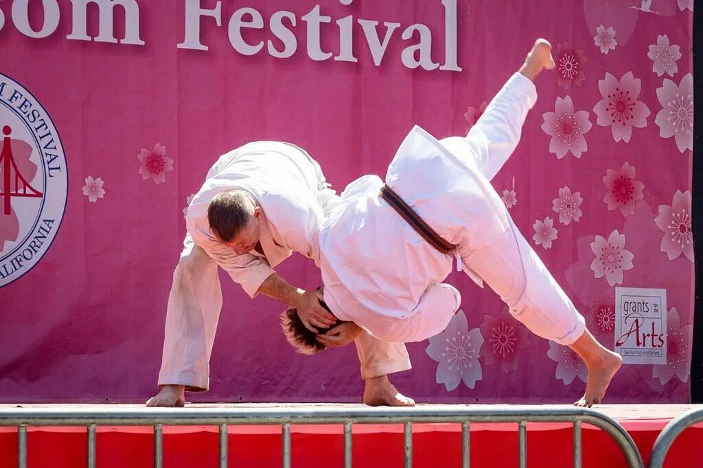 justlai87's tweet photo. Northern California Cherry Blossom Festival Day 3. One more day tomorrow. 
.
.
.
#nccbf #nccbf55 #sanfrancisco #sfgate #japantownsf #northerncaliforniacherryblossomfestival #yosakoi #sanfranciscovibe #onlyinsf #nbcbayarea #sanfranciscoworld #wonderlustsa… https://t.co/J4FAeInJZE https://t.co/8pIbyhPwJN