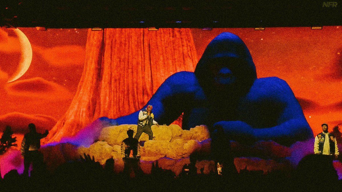nfr_podcast's tweet photo. BROCKHAMPTON at Coachella 2022

"This our last shows ever... We not coming back." https://t.co/R71J2B1TAC