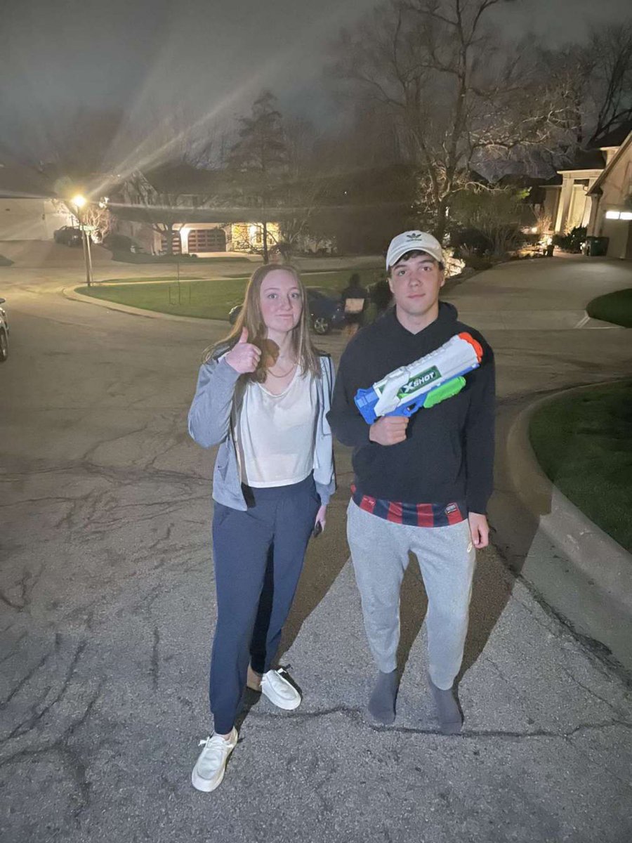ONWAssassins22's tweet photo. 📢JULIEN DEANGELIS has assassinated DYLAN HOLMES📢 Might be the first time Dylan got played by a dude who wasn’t ugly❗️Good job Julien! https://t.co/JcEkgnxJkB