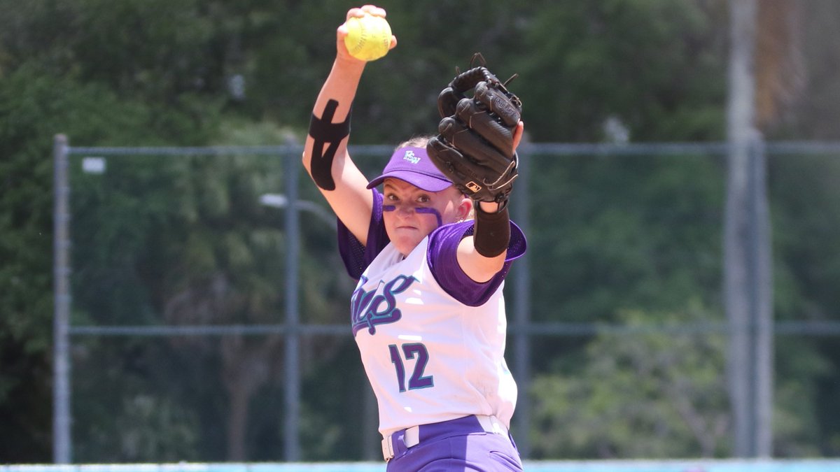 FSWBucs's tweet photo. Check out some 📸 from today's wins over Hillsborough.  For the full gallery go here ⏩https://t.co/G1JpYlkVhh https://t.co/nikw7QoUOx