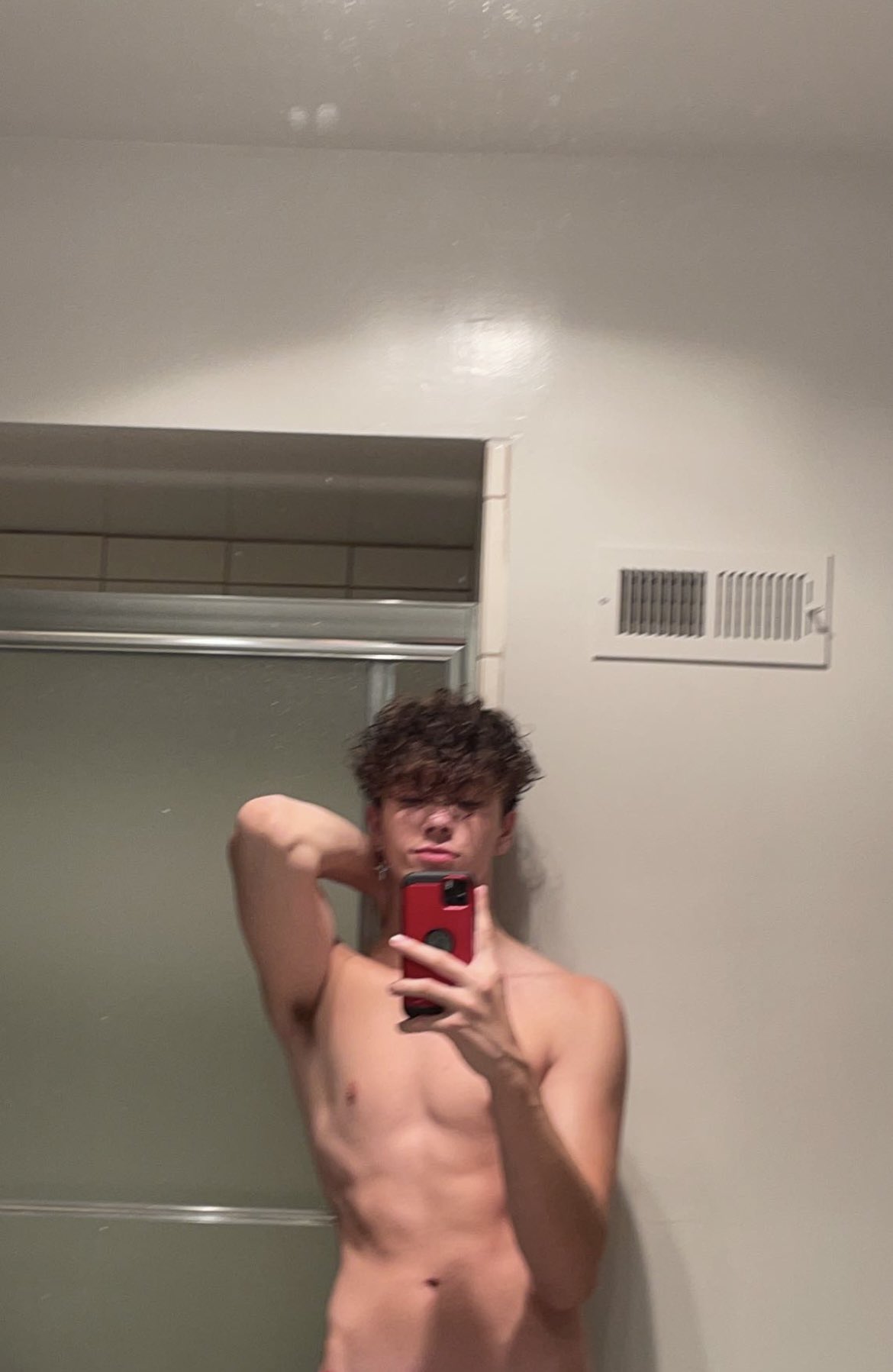 Luca (18+) on X: barely legal 😈👅 free onlyfans: t.co20tq9bLvXW  t.coekE4ajQhjZ  X