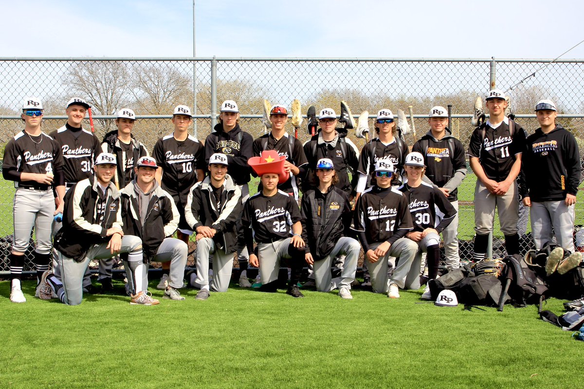 RayPecBaseball's tweet photo. Varsity boys won 3-2 over Shawnee Mission East. Jack Ardito had a great game. He pitched six innings with five strikeouts and led the team in hits going three for four. Chase Olson secured the final three outs of the seventh innings. https://t.co/AX7SnVlLi4