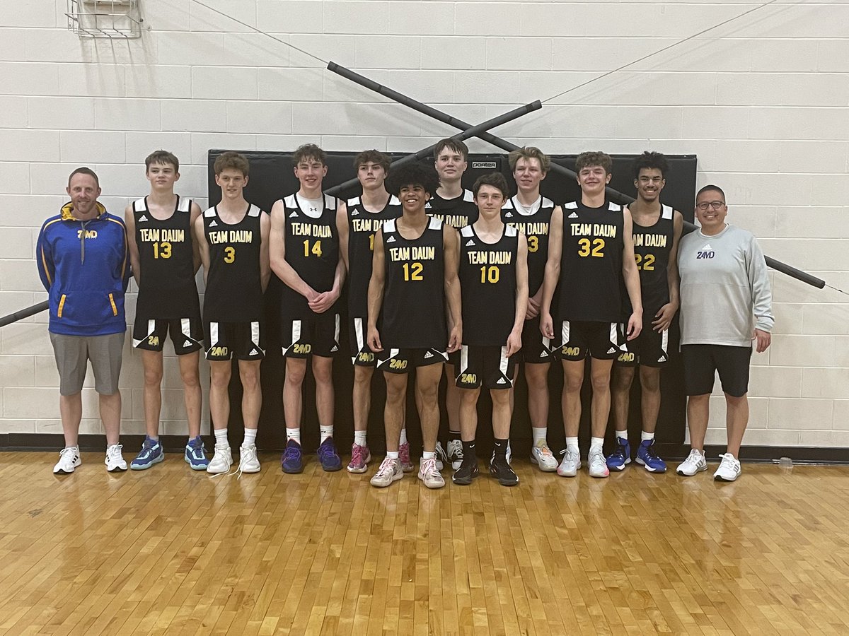 6-0 wknd! Our 17’s Won the Mile High Invitational! <a href="/jaedynbrown03/">Jaedyn Brown</a> hit eight 3’s leading the way with 35pts! <a href="/LukeWagstaff12/">Luke Wagstaff</a> &amp; <a href="/CorbinGarver/">Corbin Garver</a> both had 11pts. Very proud of this determined group! #24MDTeamDaum