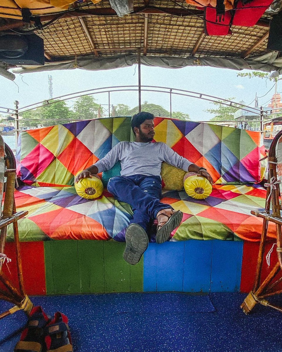 Nithish_Raj_K's tweet photo. Boat🤗 📍trip of Kerala 2022 #azhapuzha #azhapuzhadiaries #azhappytails #nithishrajktravelseries #kerala🌴 #keralatourism #idukki #roadtrip https://t.co/EfEHiLQzLj