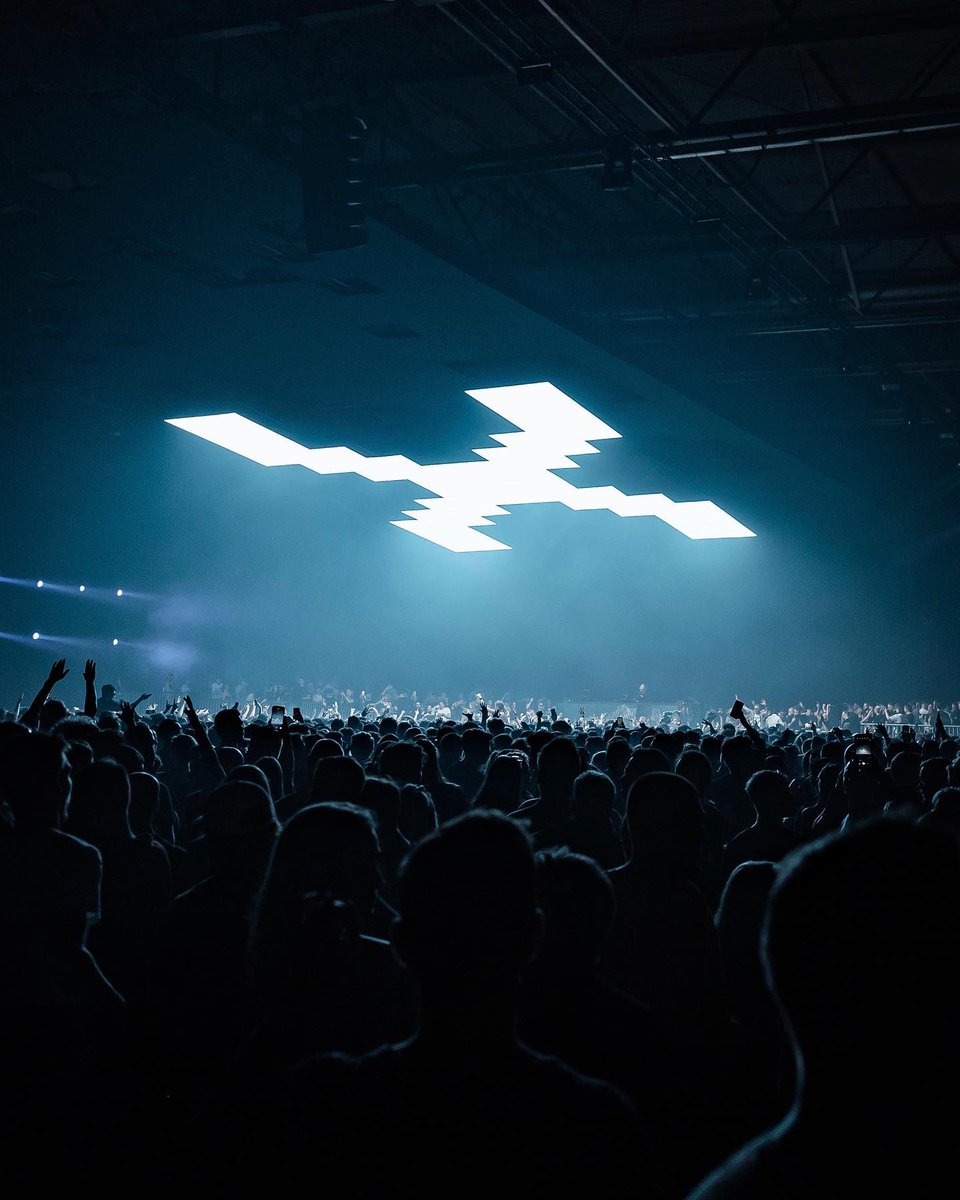 KNTXTmusic's tweet photo. Wow. We did it! 

The biggest KNTXT event up to date with @CharlottedWitte all night long 💪🏻
A big thank you to everyone involved for this epic night 💯

#KNTXT #FlandersExpo #Ghent https://t.co/gYWy91WP8x