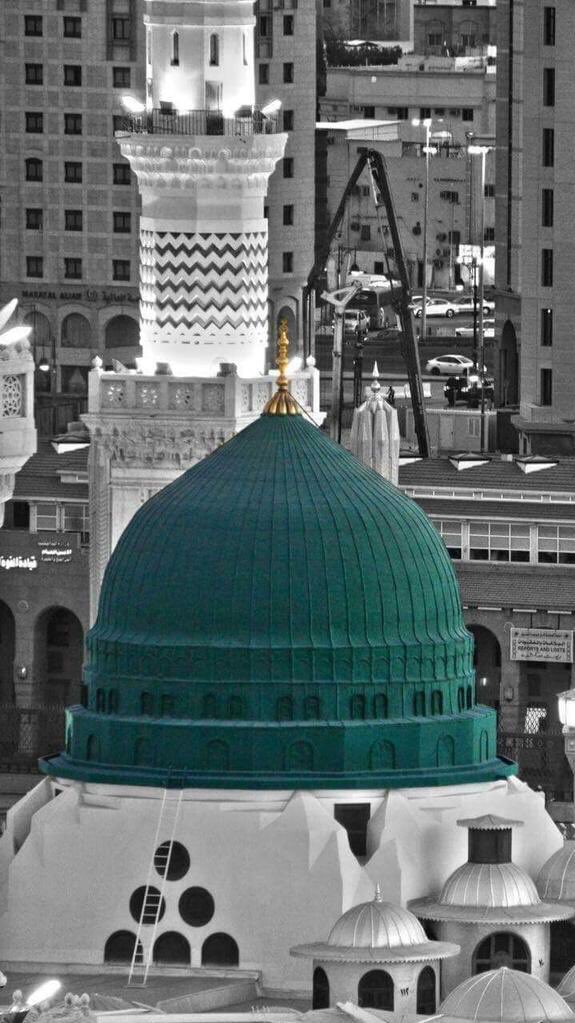 _khan_dada's tweet image. #خاتم_النبیین_محمدﷺ 
کوئی سجدوں کی سوغات ہے نہ کوئی 
زہُد و تقوٰی میرےپاس سرکارہے 

چل پڑا ہوں مدینےکی جانب مگر
ہائےسرپرگناہوں کا انبار ہے 

جُرم عصیاں پہ اپنے لجاتا ہوا 
اور اشکِ ندامت بہاتاہوا 

تیری رحمت پہ نظریں جماتاہوا 
در پہ حاضریہ تیرا گنہگار ہے
@W_zahra_ 
@Rukh_e_yr