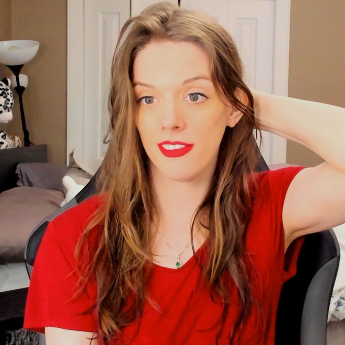 Unsolicited selfie that I like. https://t.co/GEZRITl5mX