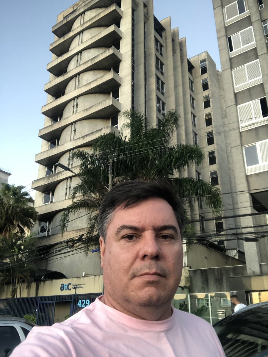 Ramonprofessor's tweet photo. Campus UNA rua Sapucaí em BH. 1992. https://t.co/4cNq4xDeOh