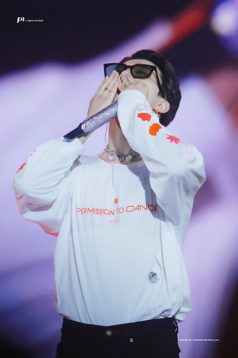 piecesofmind_jm's tweet photo. #JIMIN #지민 #BTS   @BTS_twt 220416 https://t.co/8M2Bm4SRsi