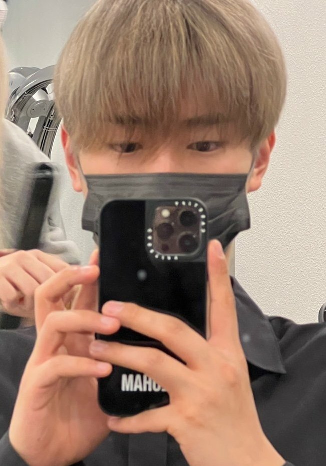 ayneeddu's tweet photo. SEOHAM                                 JC
ctrl+c                                       ctrl+v https://t.co/LljbFUnKqA