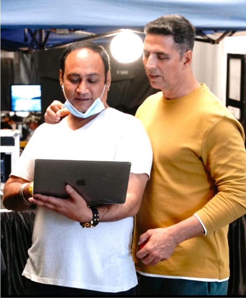 Akkistaan's tweet photo. Pic: @akshaykumar sir clicked during #ProductionNo41 schedule in February, 2022. https://t.co/wm3dRjwR52