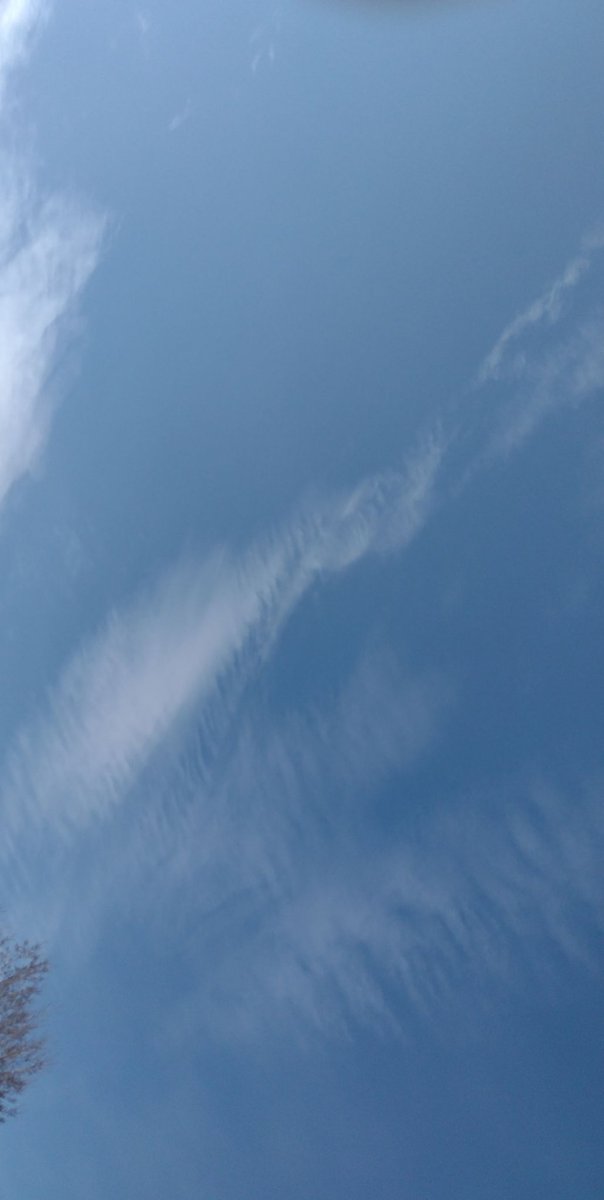 Add me on Snapchat! Username: dadzakanakot snapchat.com/add/dadzakanak…